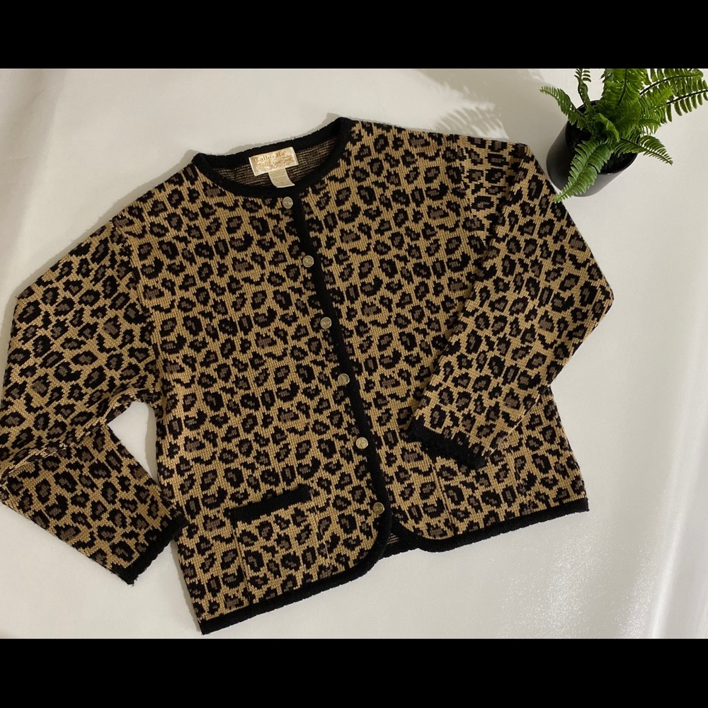 Vintage leopard print sweater cardigan